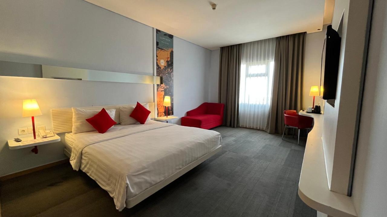 Luminor Hotel Metro Indah - Bandung By Wh Cicadas Zewnętrze zdjęcie