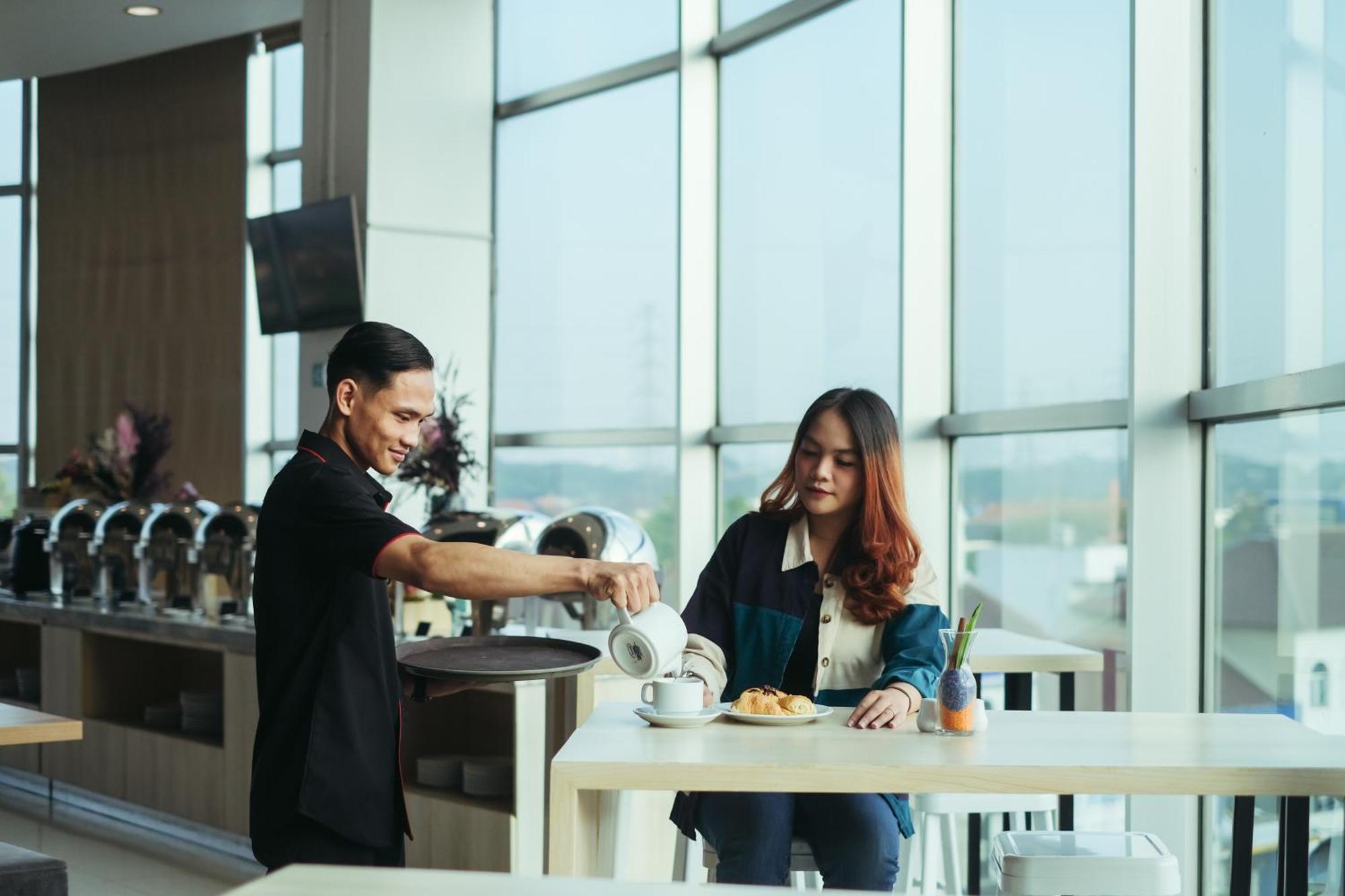 Luminor Hotel Metro Indah - Bandung By Wh Cicadas Zewnętrze zdjęcie