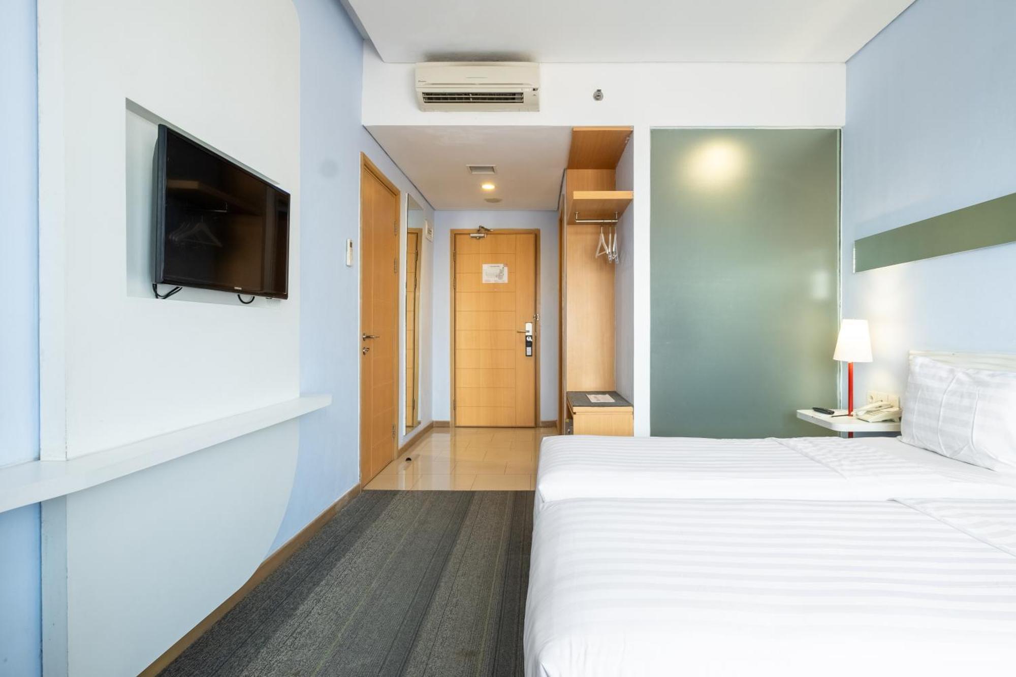 Luminor Hotel Metro Indah - Bandung By Wh Cicadas Zewnętrze zdjęcie